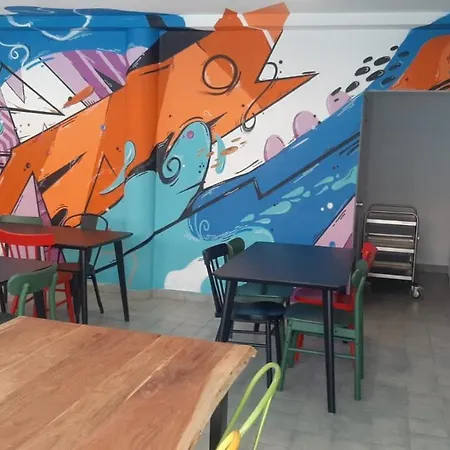 Hi - De Juventude אכסניה גוארדה