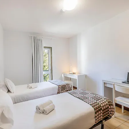 Hi - De Juventude Hostel