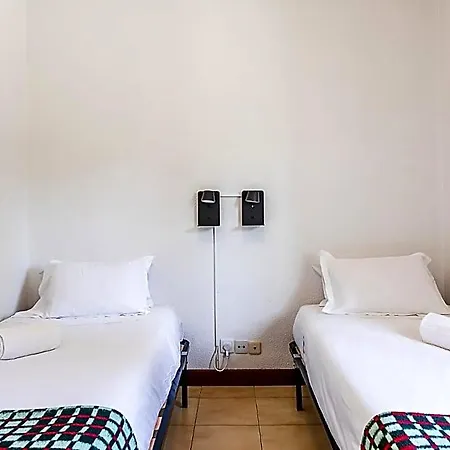 Hi - De Juventude Hostel *