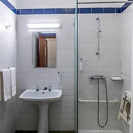 Hi - De Juventude Hostel *