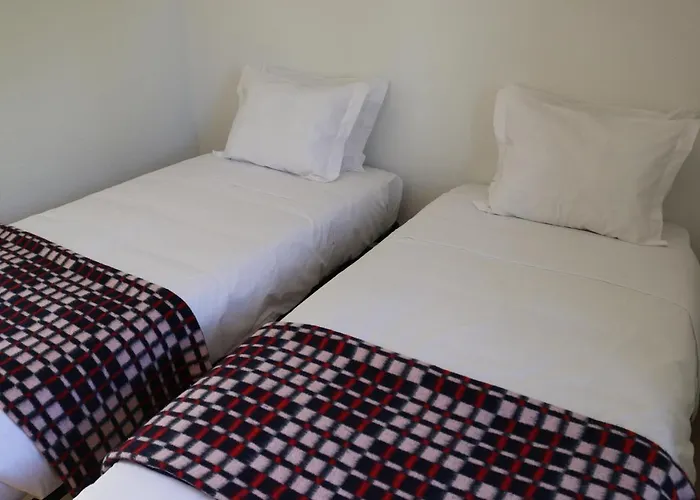 Hi - De Juventude Hostel Guarda