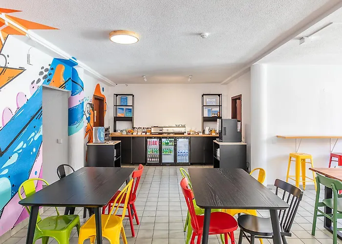 Hi - De Juventude Hostel